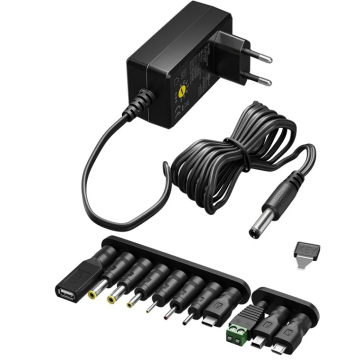 3-12V Universal strømforsyning Max 1,5A inkl. 11 adaptere (7 DC adaptere + 3 USB + 1 skrueterminal)